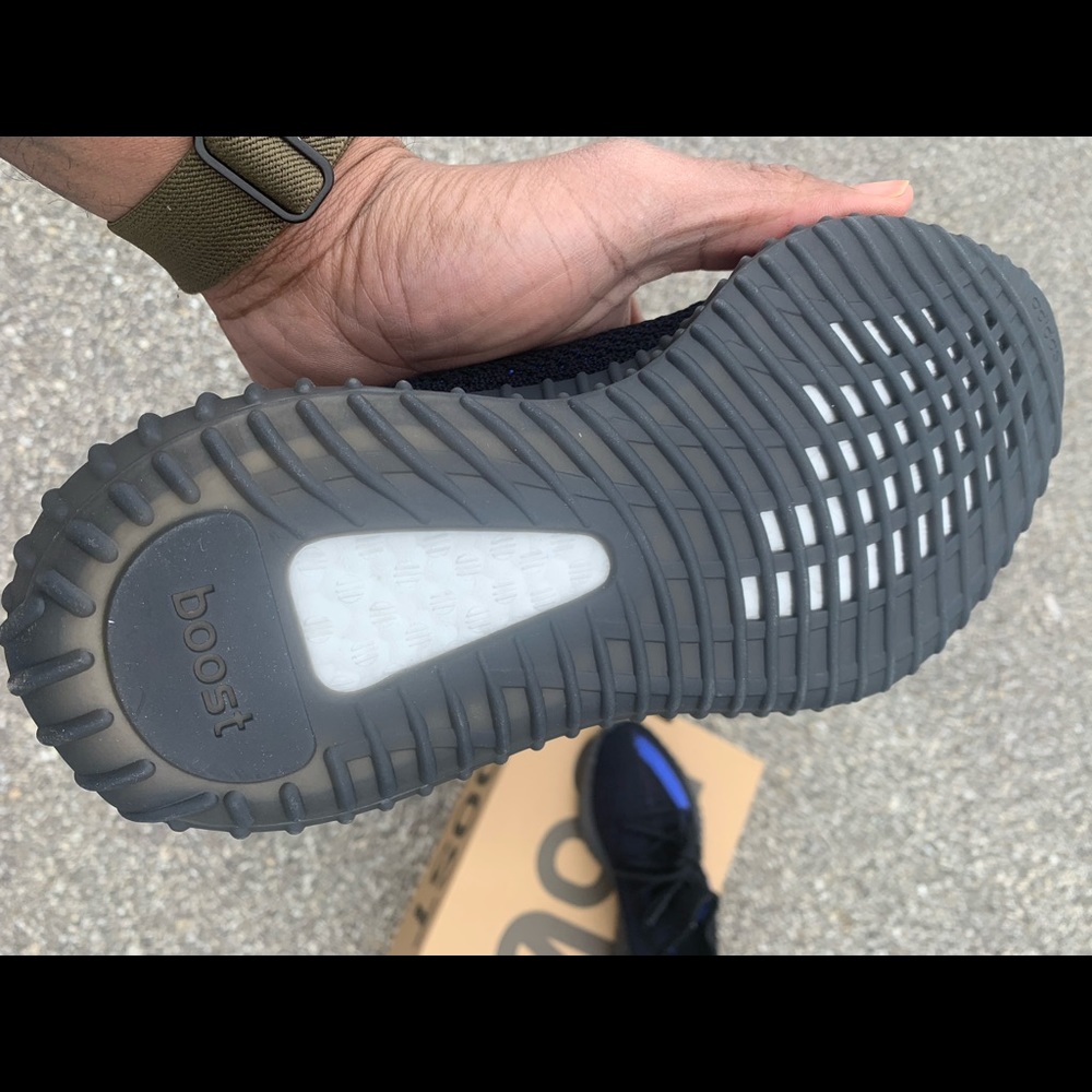 Yeezy 350 BOOST “Dazzling Blue” - Picture 4 of 4